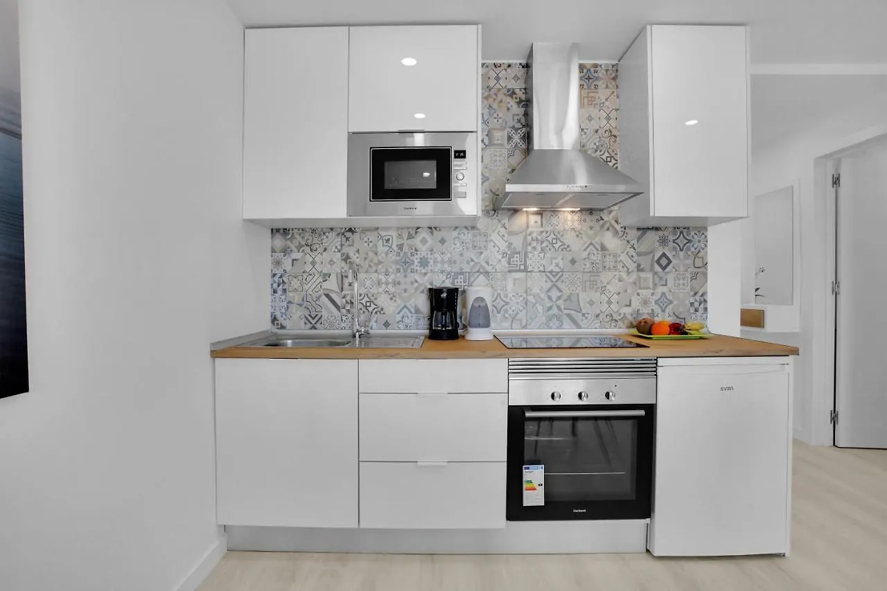דירות פוארטו דה סנטיאגו The Cliffs Penthouse, Huge Terrace, Bbq, Air Con